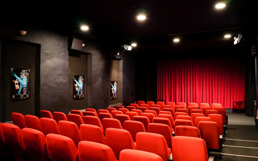 Kino BZ Saal-neu.jpg