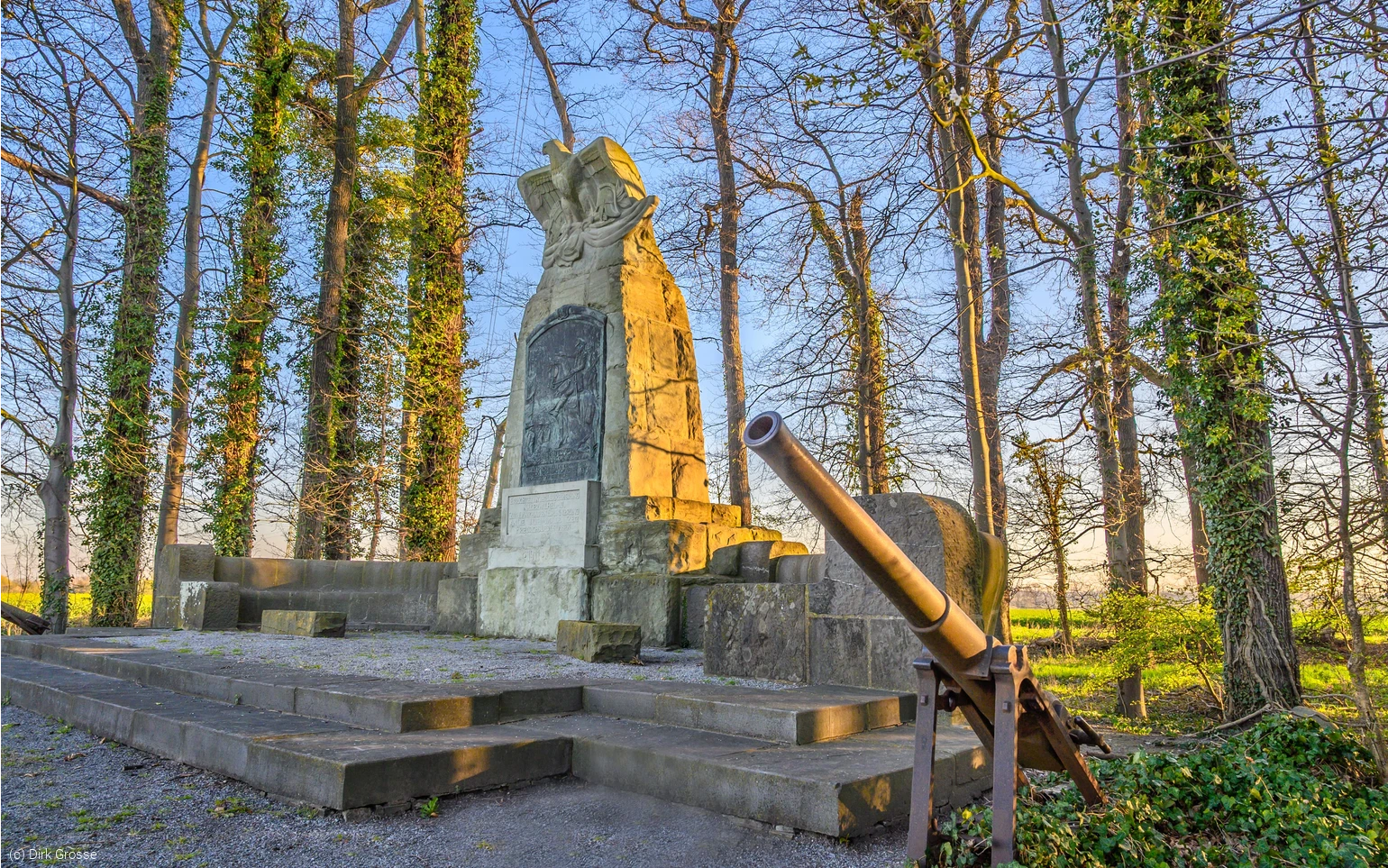 Denkmal Vellinghausen (c) Dirk Grosse